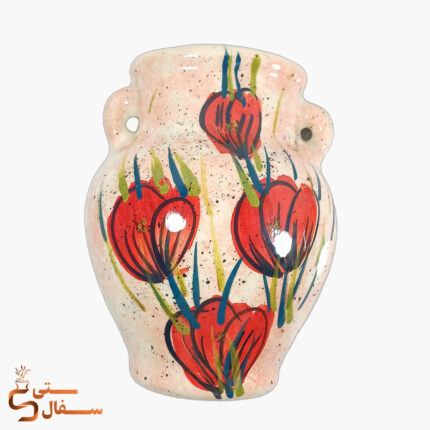 گلدان دیوارکوب کوزه‌ای قرمز نمای مستقیم