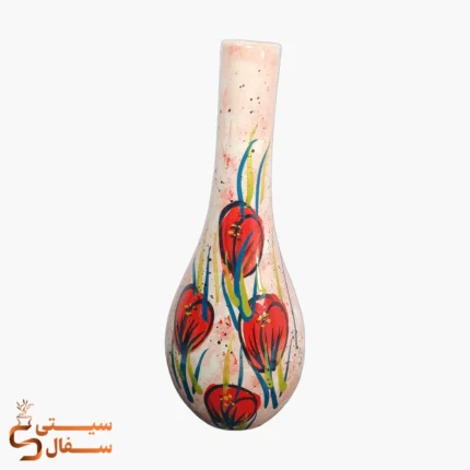 گلدان تک شاخه نارنجی مدل آوا سرامیکی با گل‌های نارنجی روی زمینه‌ی کرم