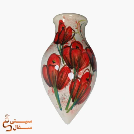 گلدان دیوارکوب قطره‌ای قرمز از نمای رو به رو